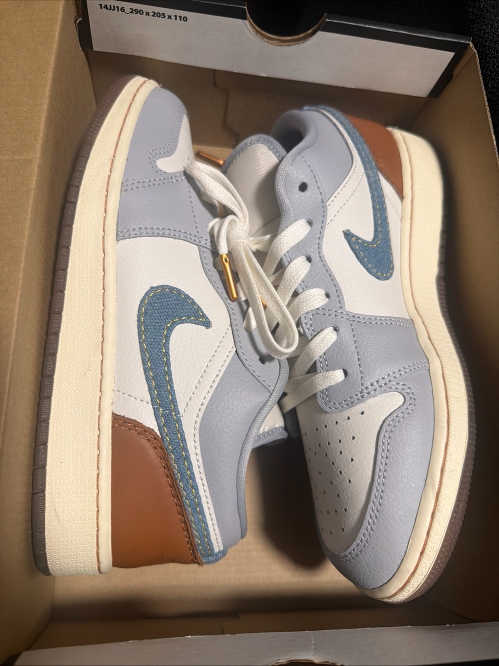 Nike Air Jordan 1 Low SE (GS) Phantom Denim Blue Shoes Size 6 Men / Women’s 7.5